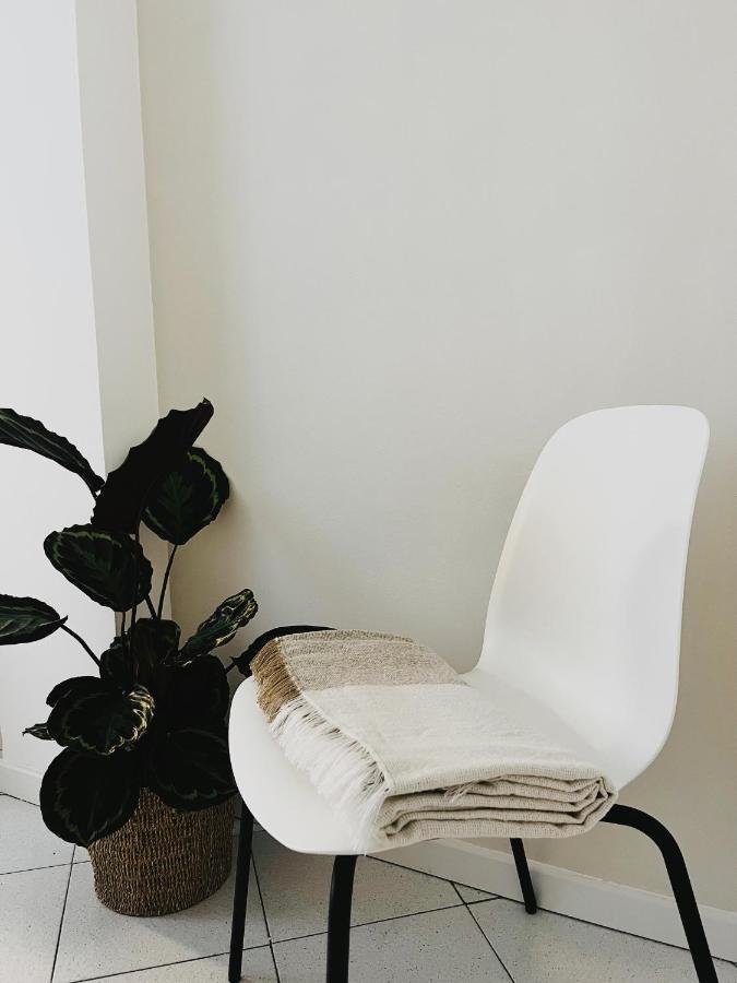 Daisy Homes #2 Monza Esterno foto